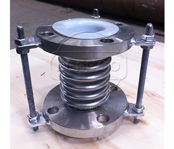 四氟<a href=http://www.cavemanastronomy.com target=_blank class=infotextkey>補償器</a>2.jpg