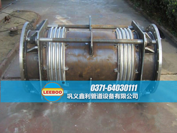 未噴漆的大拉桿橫向波紋<a href=http://www.cavemanastronomy.com target=_blank class=infotextkey>補(bǔ)償器</a>