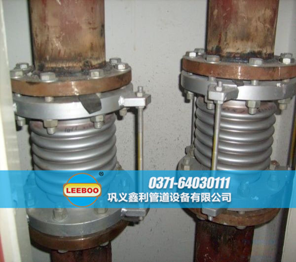 波紋<a href=http://www.cavemanastronomy.com target=_blank class=infotextkey>補償器</a>安裝圖